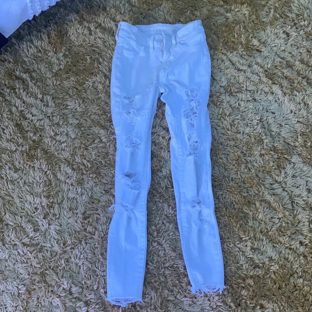 White American eagle jeans
